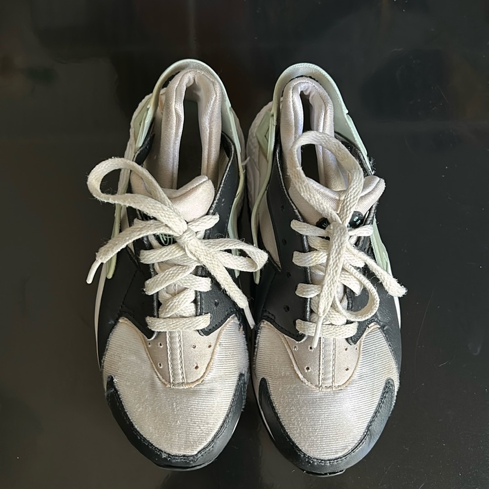 Nike Harruches for sale